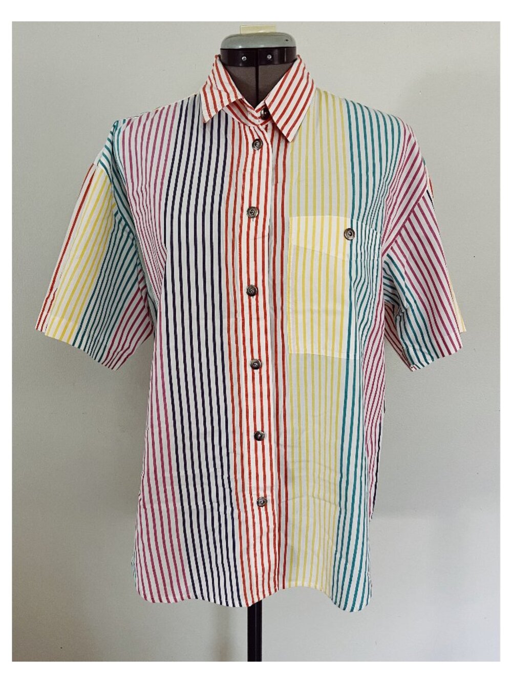 VTG Liz Claiborne Sz M Multicolor Vertical Stripe Cotton Button Down Shirt